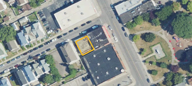 8733 Joseph Campau St