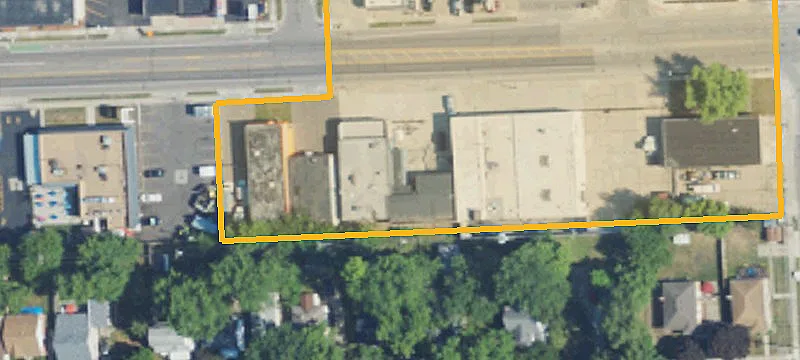 1900 9th Mile Rd