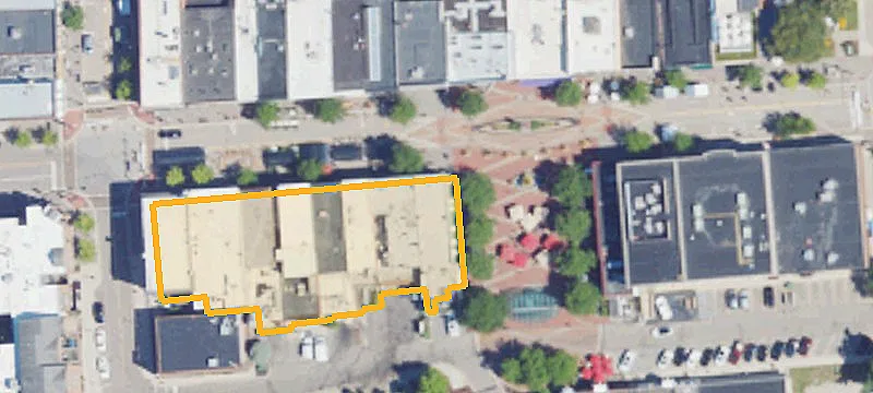 124 Main St