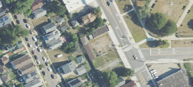 12813 Conant St