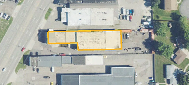 27930 Groesbeck Hwy