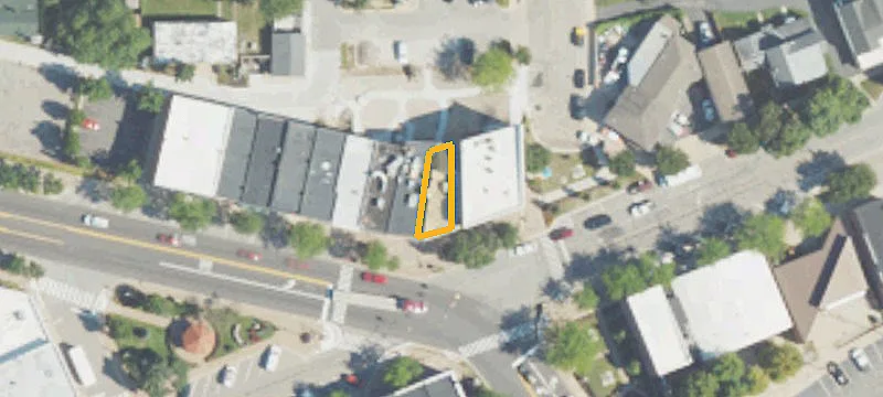 100 Main St