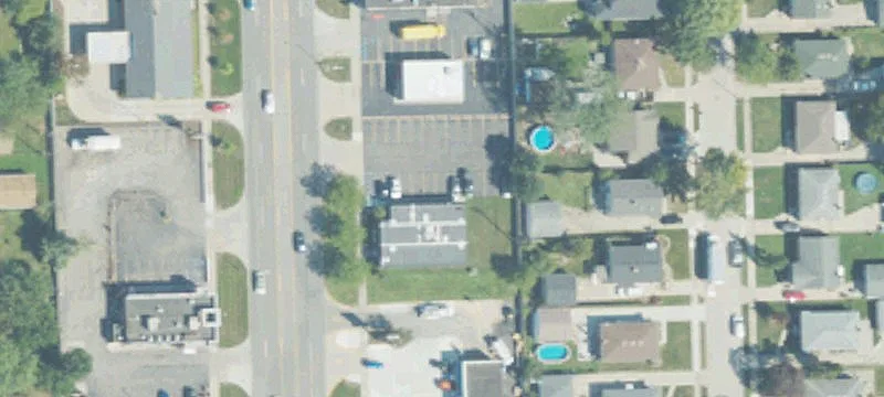 28130 Harper Ave