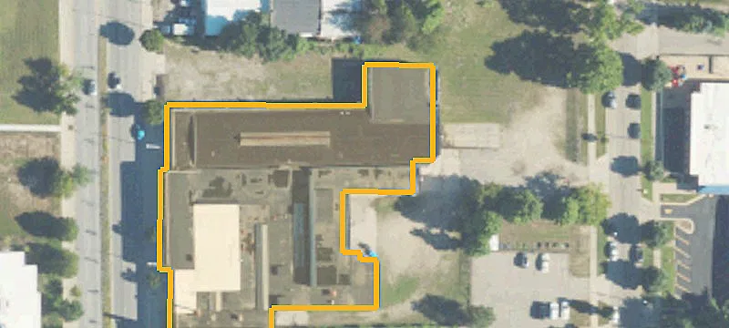 900 Division S Ave