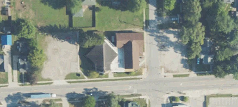 406 Saginaw St