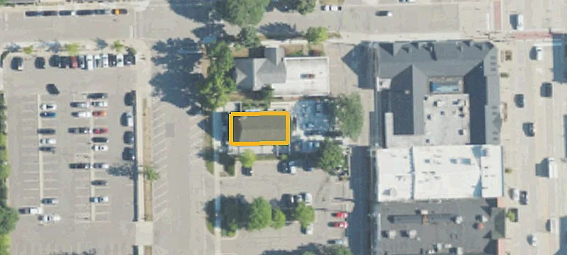 226 Walnut Blvd
