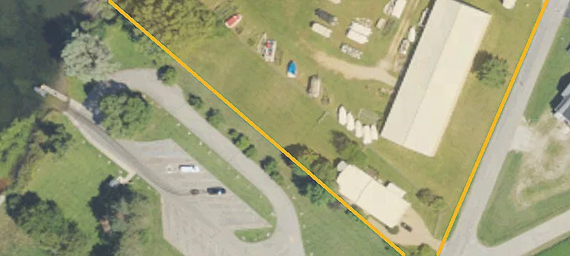 120 Commercial Dr