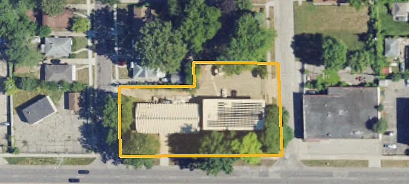 22400 7th Mile Rd