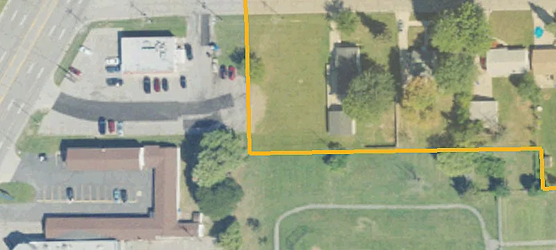 31500 Groesbeck Hwy