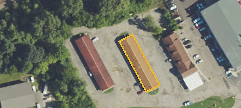 3216 Main St