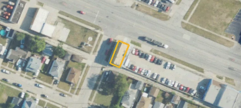 585 Southfield Rd
