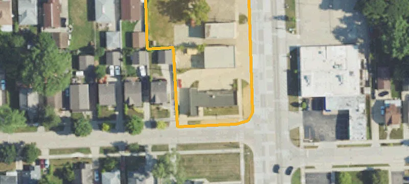 642 Main St