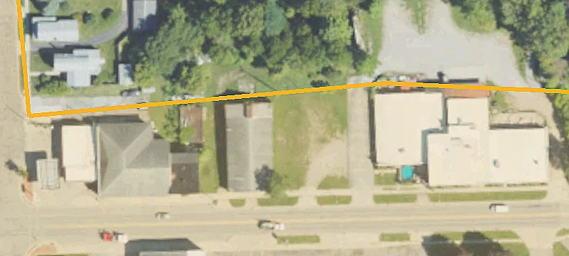 122 Main St