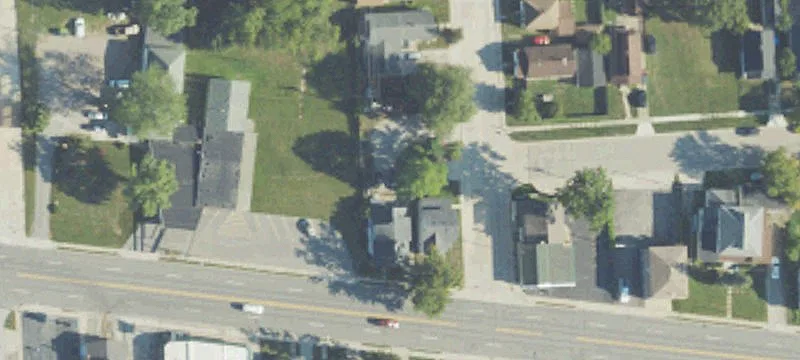 1707 Lapeer Ave