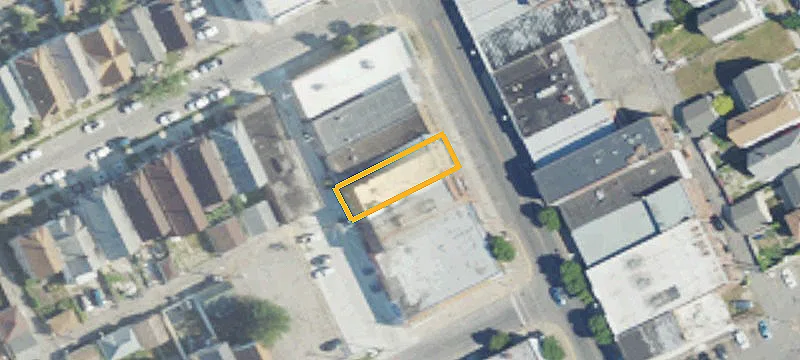 9421 Joseph Campau St