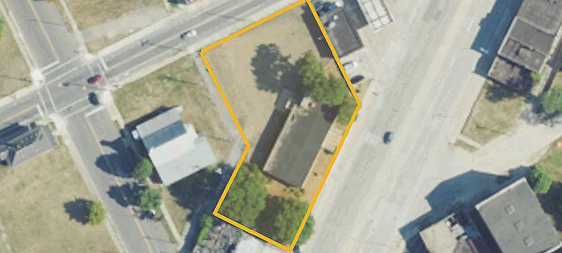 3151 Gratiot Ave
