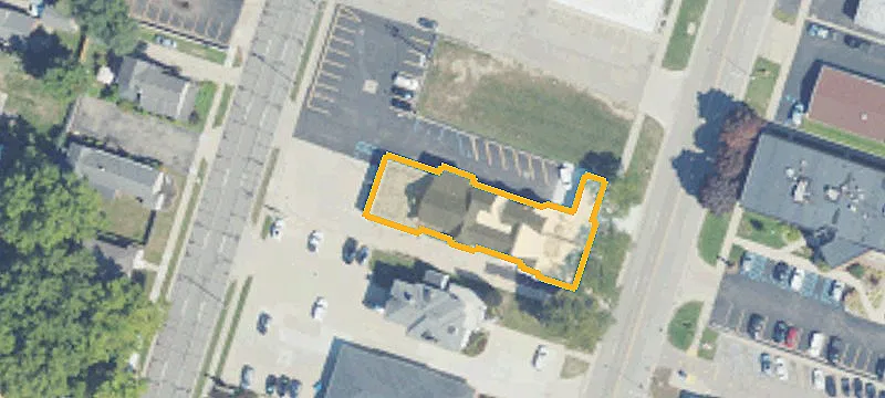 140 Main St