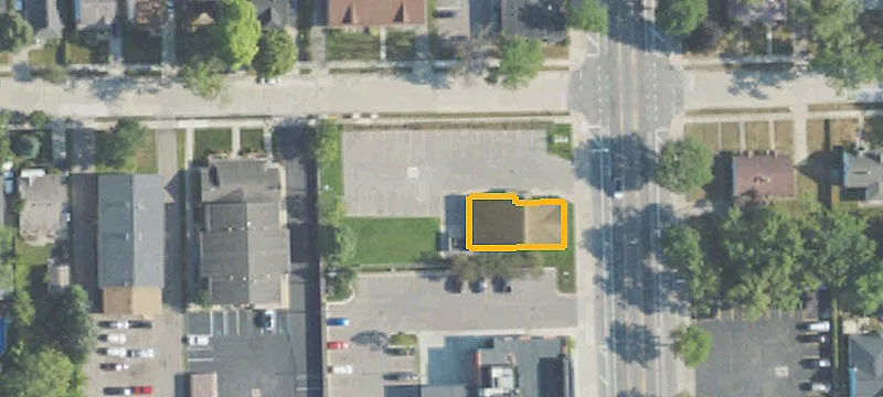 1865 Coolidge Hwy