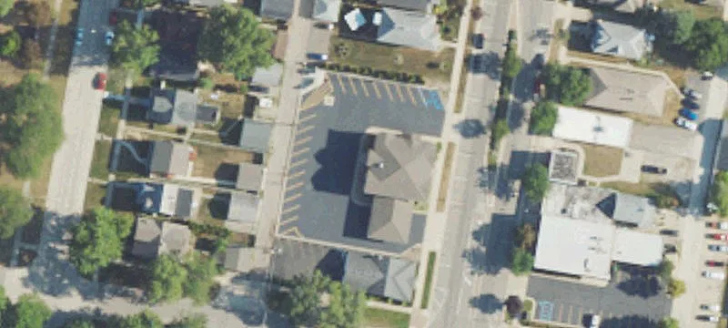 2360 Jefferson Ave