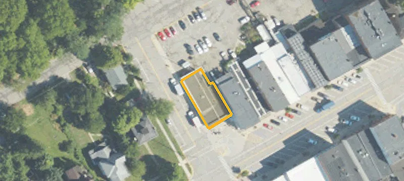 100 Main St