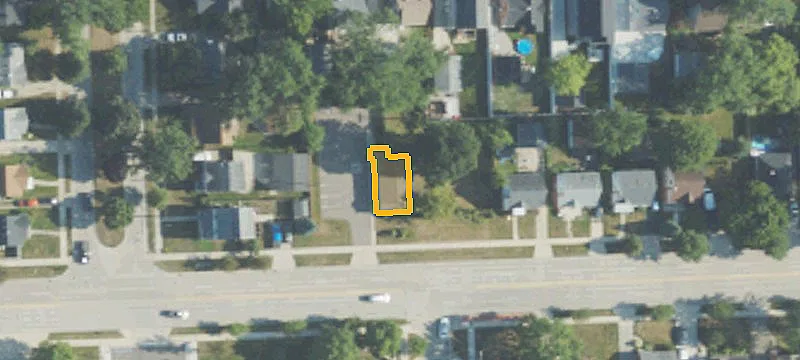 1722 11th Mile Rd