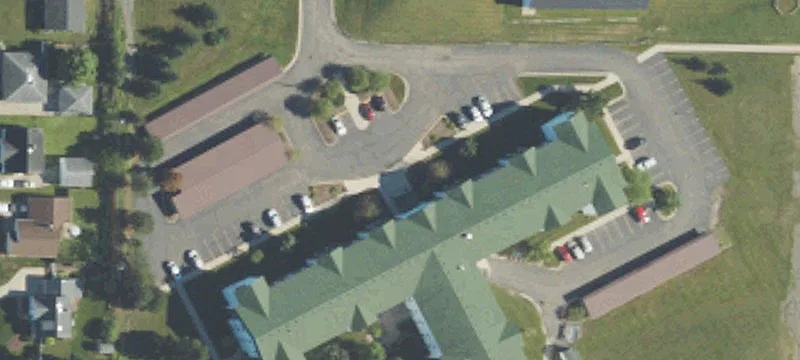 2001 Mt Hope Ave