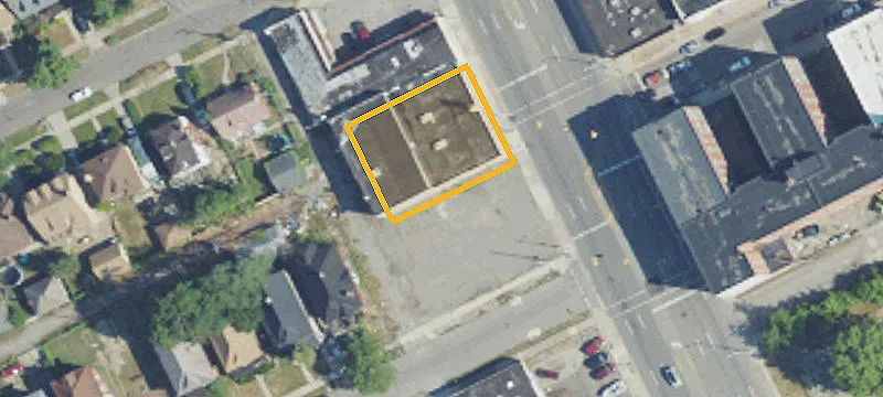 16001 Woodward Ave
