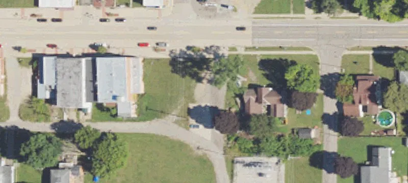 206 Main St