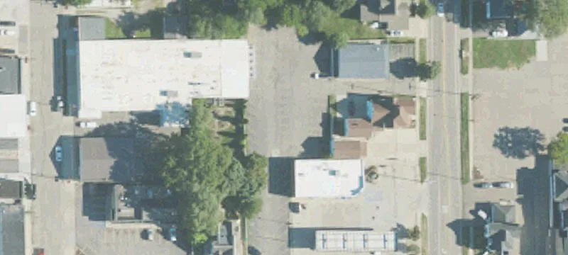 124 Main St