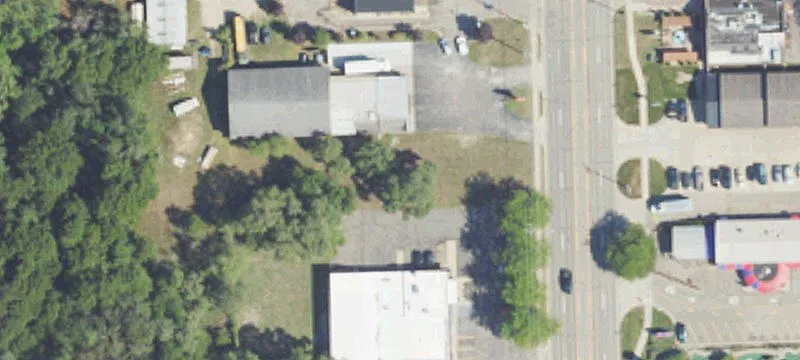 1461 Leroy St