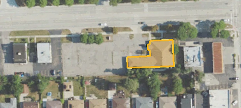 15555 10th Mile Rd