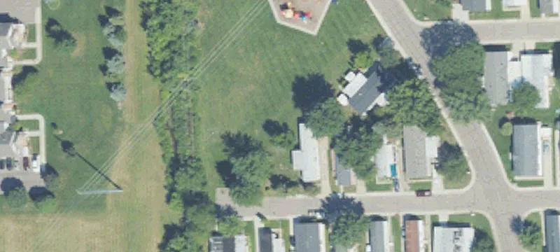 17111 Hall Rd