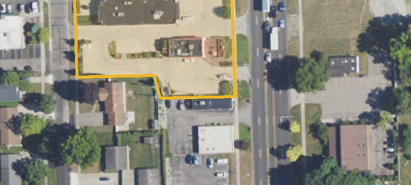 19045 Farmington Rd