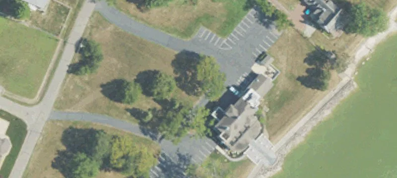 13910 Lk Dr