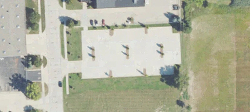 56412 Bay Dr