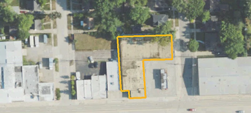 3642 11th Mile Rd