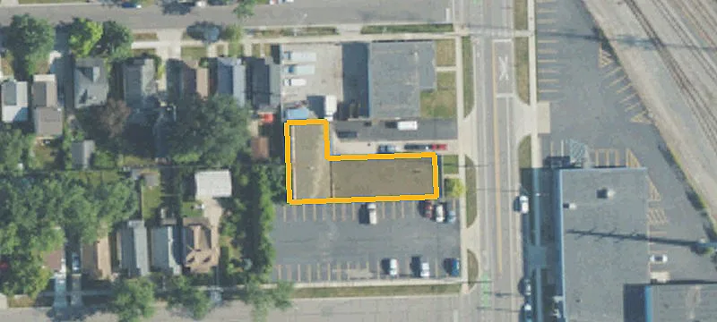 1421 Hilton Rd