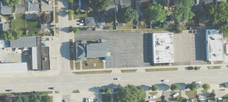 2290 11th Mile Rd