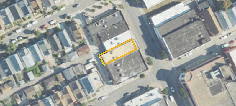 10015 Joseph Campau St