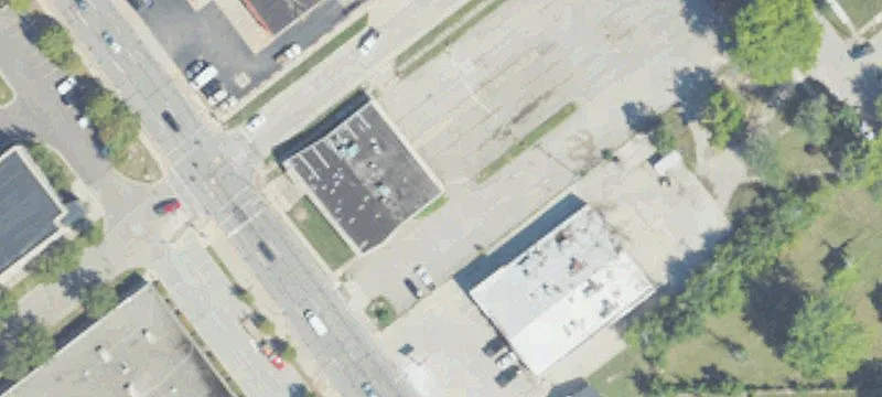 142 Northbound Gratiot Ave