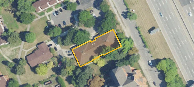 4545 Chrysler Dr