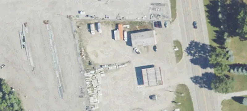382 Huron Rd