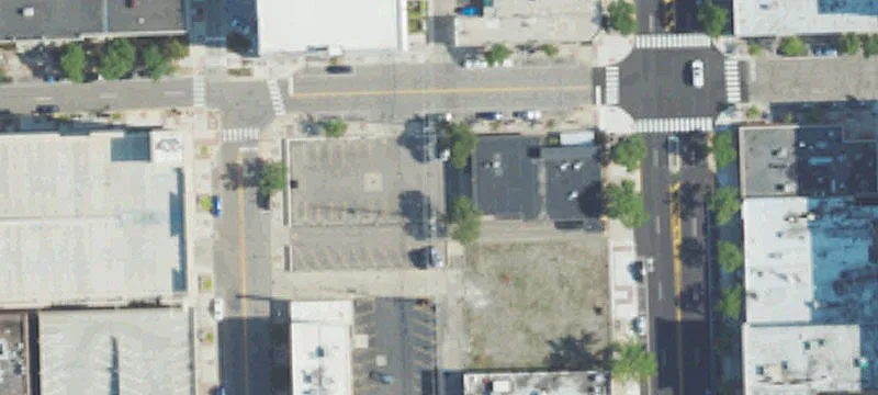 200 Main St