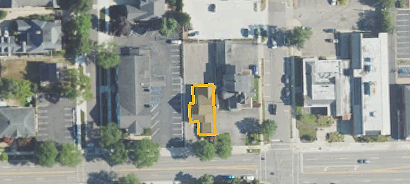 310 University Dr