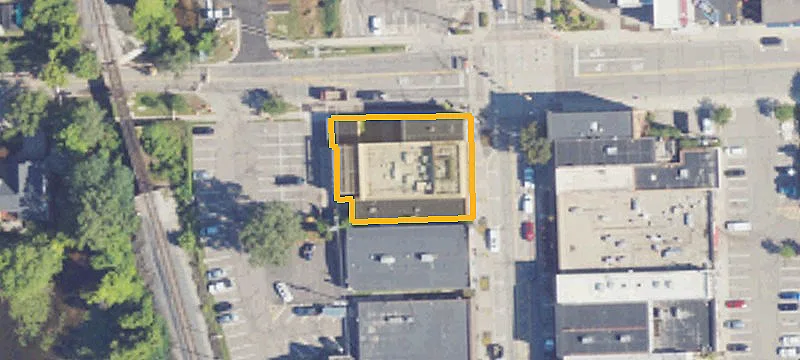 445 Main St