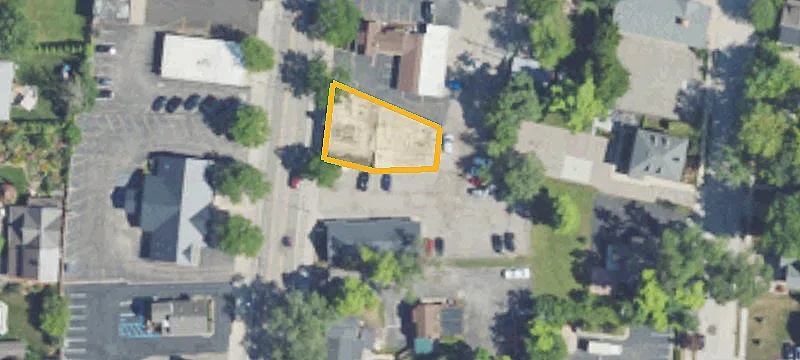 631 Main St