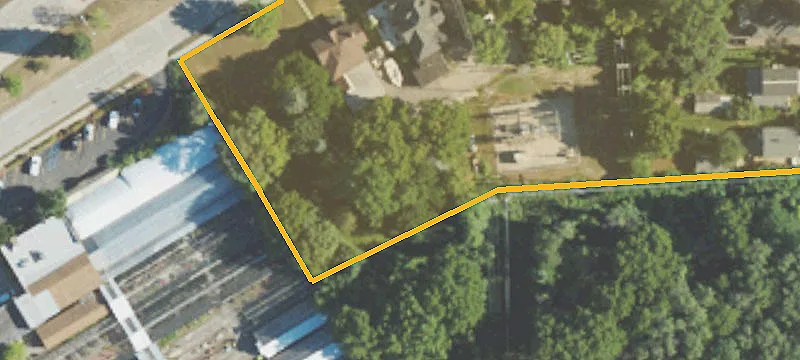 523 Orch Lk Rd