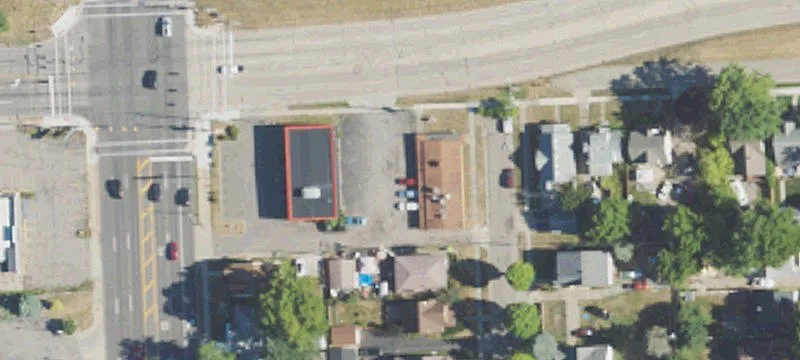 429 Elizabeth Lk Rd