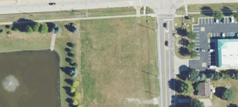 15170 15 Mile Rd
