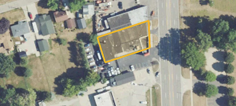 43933 Van Dyke Ave